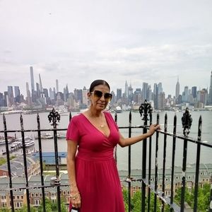 Meet your Posher, Ines